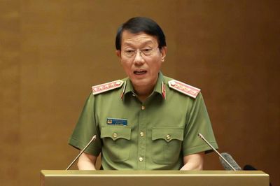 Không để xã hội giàu về vật chất nhưng nghèo về văn hóa, đạo đức và các giá trị nhân văn