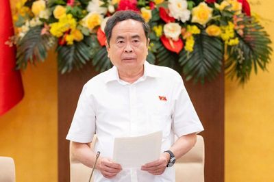 Chủ tịch Quốc hội: Không được coi việc trình xong hồ sơ là đã hoàn thành nhiệm vụ