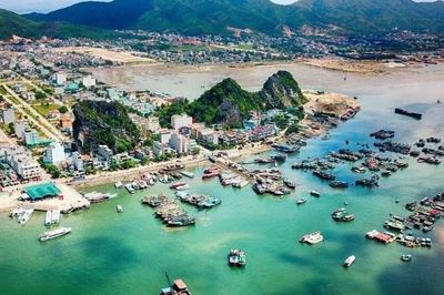 Quảng Ninh hướng tới hình thành đô thị du lịch ven biển thế hệ mới
