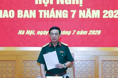 Đại tướng Phan Văn Giang chỉ đạo tiếp tục điều chỉnh tổ chức lực lượng 'tinh, gọn, mạnh'