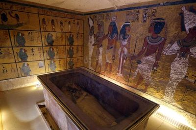Bí ẩn chưa lời giải trong lăng mộ Tutankhamun sau hơn 100 năm