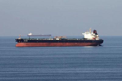 Bất ngờ đề xuất mới về eo biển Hormuz sau khi Mỹ dừng không kích Iran