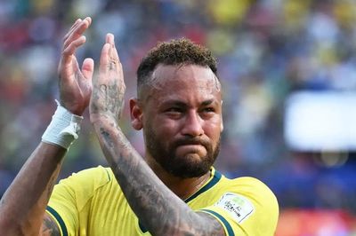 Neymar tuyên bố giã từ đội tuyển Brazil: Tôi không còn muốn cống hiến nữa