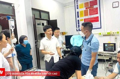 Cứu thành công bé trai suy hô hấp do hóc hạt chôm chôm
