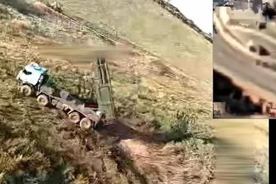 Ukraine tung video bắn nổ pháo phản lực mệnh danh 'HIMARS của Nga'