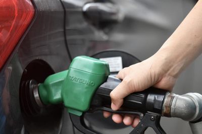 Khan dầu diesel cục bộ, không loại trừ một số doanh nghiệp bán cầm chừng chờ tăng giá
