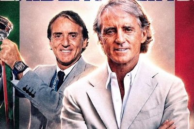'Ghế nóng' tuyển Italia: Mancini trở lại sau khi bỏ đi... vì tiền