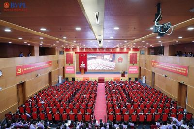 VKSND tối cao dự Hội nghị toàn quốc quán triệt và triển khai thực hiện Nghị quyết Trung ương III, khóa XIV
