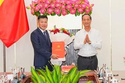 Đại tá Nguyễn Bình Khánh được bổ nhiệm giữ chức Phó Chánh Văn phòng Thành ủy Hải Phòng