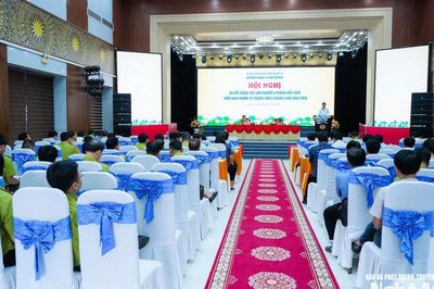 Nâng cao ý thức, trách nhiệm của cả hệ thống chính trị, chủ rừng và người dân trong công tác bảo vệ và phát triển rừng