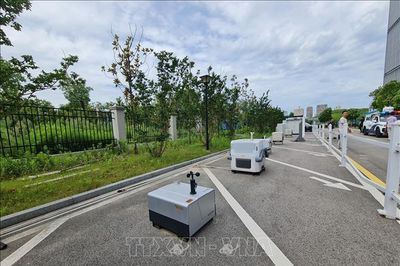 Trung Quốc: Thiết bị bay không người lái mở rộng ứng dụng trong đời sống