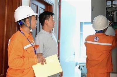 Nghị quyết 70-NQ/TW: Khai thác 'mỏ năng lượng' từ sử dụng điện tiết kiệm