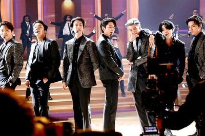 BTS tuyên bố không gửi đề cử GRAMMY 2027