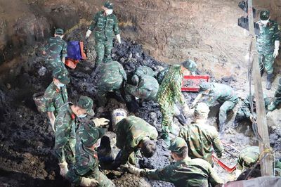 Sẽ di dời Bia tưởng niệm ở Công viên Lê Thị Riêng để tiếp tục tìm hài cốt liệt sĩ