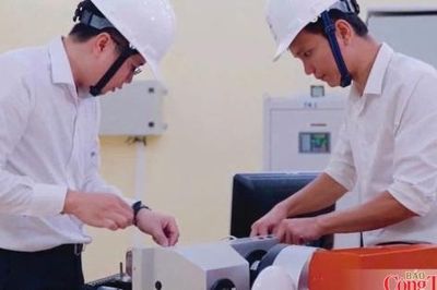 Kỹ sư trẻ với dấu ấn sáng tạo trên hệ thống lưới điện thông minh