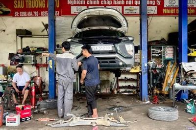 Xăng E10: Góc nhìn từ những người 'bắt bệnh' động cơ
