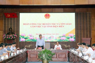 Đoàn công tác Bộ Dân tộc và Tôn giáo làm việc với tỉnh Điện Biên