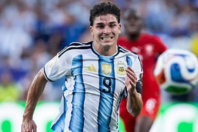 Julian Alvarez và cơ hội đến với nơi thực sự phù hợp