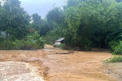 Xã Thượng Hà: Mưa lớn làm ngập 16 căn nhà, ảnh hưởng hơn 38 ha lúa và hoa màu