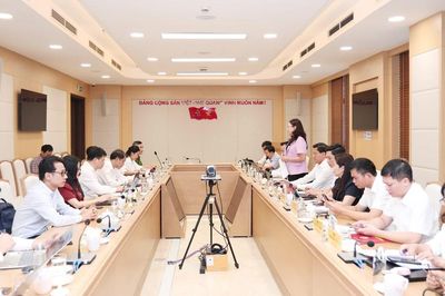 Phó Bí thư Tỉnh ủy Giàng Thị Dung làm việc với Đoàn khảo sát của Ban Tuyên giáo và Dân vận Trung ương
