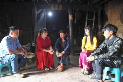 Bài 2: Đồng thuận xây trường
