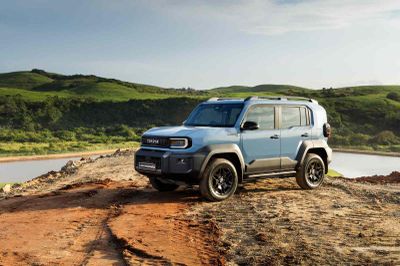 Toyota trình làng SUV địa hình Land Cruiser FJ tại Việt Nam, chốt giá 1,198 tỷ