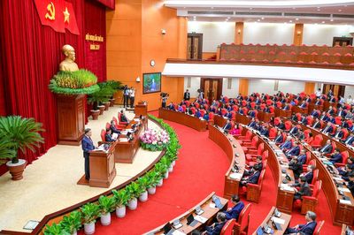 Ban hành Quy định số 208-QĐ/TW về thi hành Điều lệ Đảng