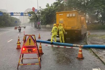 Hà Nội tiếp tục mưa lớn, một số 'điểm đen' úng ngập không còn xuất hiện