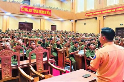 Khánh Hòa: Hơn 500 thành viên lực lượng an ninh cơ sở tập huấn nghiệp vụ bảo đảm ATGT
