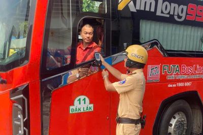 TP.HCM tăng cường kiểm tra hoạt động vận tải đường bộ