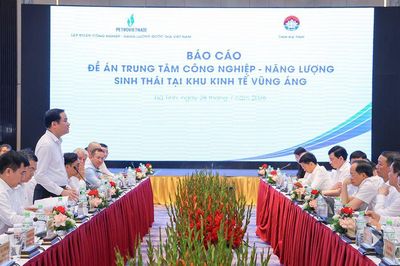 Petrovietnam cùng Hà Tĩnh: Cộng hưởng nguồn lực, định hình mô hình phát triển mới