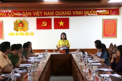 Đoàn ĐBQH tỉnh Đắk Lắk khảo sát công tác tiếp nhận, giải quyết tin báo tội phạm tại Công an tỉnh