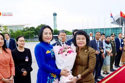 Chủ tịch Quốc hội Campuchia kết thúc tốt đẹp chuyến thăm chính thức Việt Nam