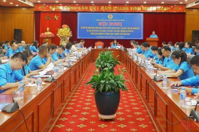 Liên đoàn Lao động tỉnh sơ kết 5 năm thực hiện Nghị quyết số 02-NQ/TW và Chỉ thị số 06-CT/TU