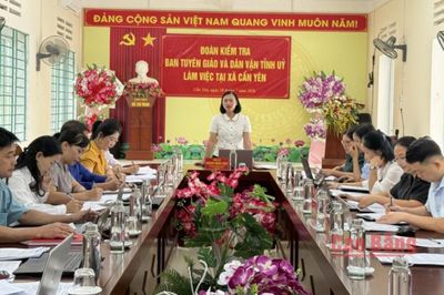 Đoàn kiểm tra Ban Tuyên giáo và Dân vận Tỉnh ủy làm việc với Đảng ủy xã Cần Yên