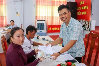 Hơn 1,26 tỷ đồng Quỹ Hỗ trợ nông dân đến với hội viên xã Khánh Lâm