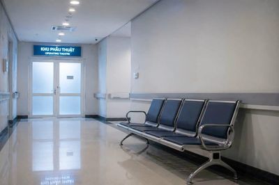 Bác sĩ nói về nơi ám ảnh nhất bệnh viện: Không phải phòng mổ, mà là dãy ghế chờ