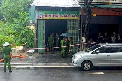 Cháy nhà ở Lào Cai, 4 người trong gia đình bị thương