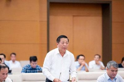 Nhiều đề xuất phân cấp, giảm thủ tục về kinh doanh bất động sản