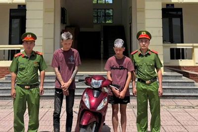 Khởi tố 2 đối tượng trộm xe máy, rồi 'bốc đầu' khoe lên mạng xã hội