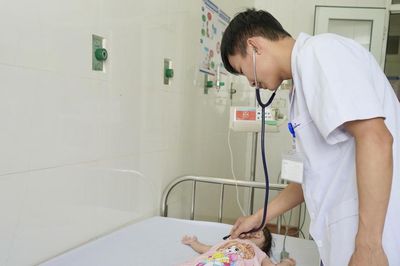 Thời tiết thất thường, trẻ dễ mắc bệnh hô hấp