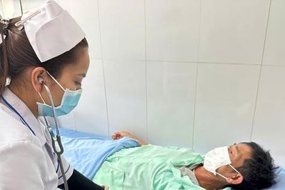 Bộ Y tế vào cuộc vụ 84 người nghi ngộ độc sau khi ăn bánh mì tại Lâm Đồng