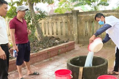 Chủ động phòng bệnh trong và sau mùa mưa lũ