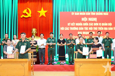 Các đơn vị Quân đội kết nghĩa với các trường dân tộc nội trú ở Quảng Ngãi