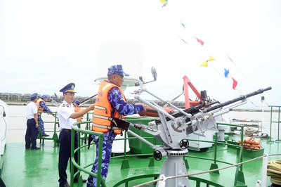 Bộ tư lệnh Vùng Cảnh sát biển 1 tổ chức bế mạc Hội thi tàu, xuồng, xe tốt - Hội thao huấn luyện tàu