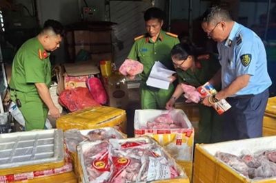 Bán thực phẩm đông lạnh hôi thối