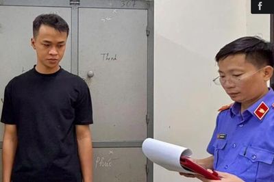 Bắt giam kẻ giả danh công an, cưỡng đoạt tiền cô gái tại khách sạn