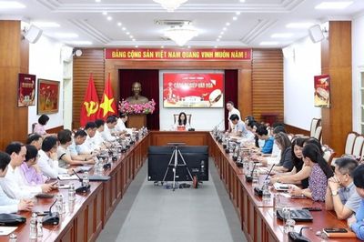 Hoàn thiện hành lang pháp lý để công nghiệp văn hóa trở thành động lực tăng trưởng