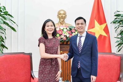 Thứ trưởng Đặng Hoàng Giang tiếp Điều phối viên thường trú Liên hợp quốc tại Việt Nam