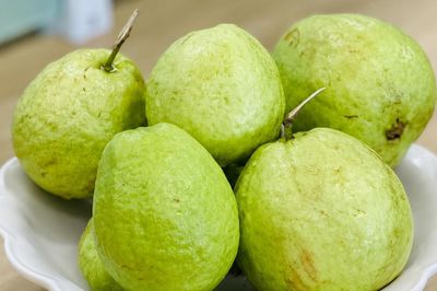 5 loại quả giúp bạn bổ sung omega-3, tốt cho tim mạch, não bộ